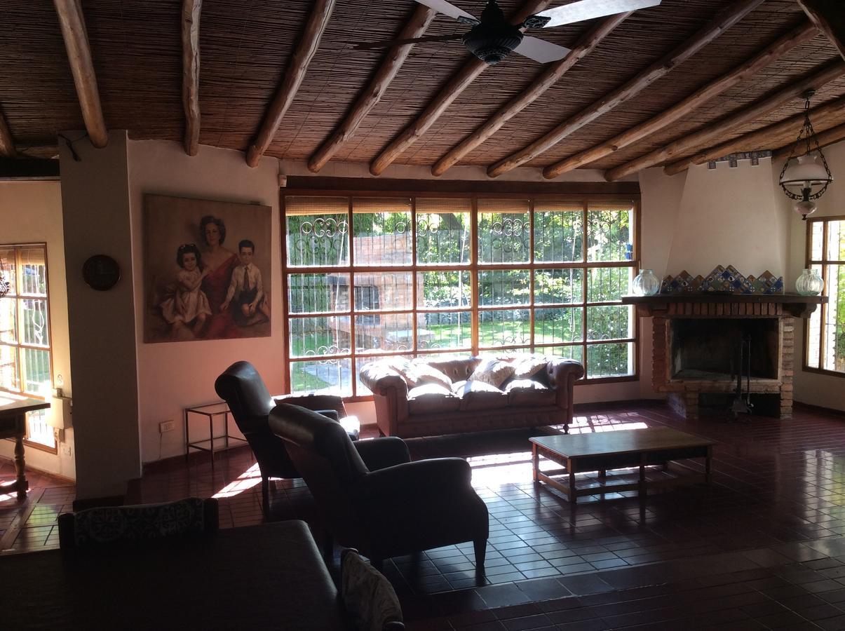 Posada Posta Benegas Godoy Cruz Exterior photo